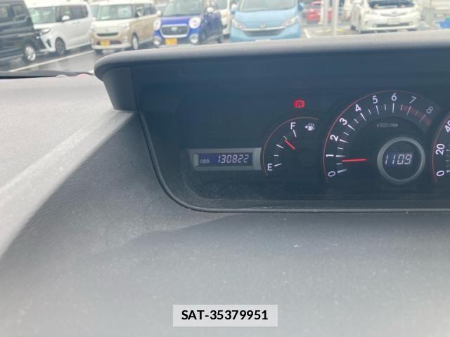 Toyota VOXY 2008-07 7790304-7