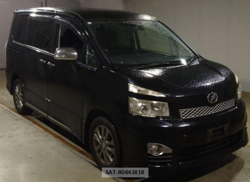 Toyota VOXY 2012-03 7791174-3