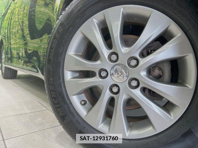 Toyota VOXY 2012-03 7790323-13
