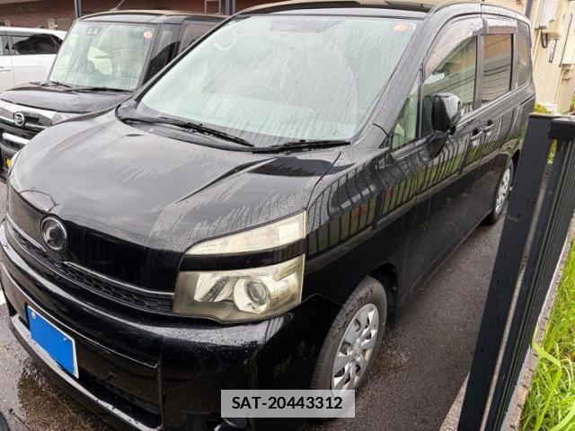 Toyota VOXY 2010-08 7790299-1