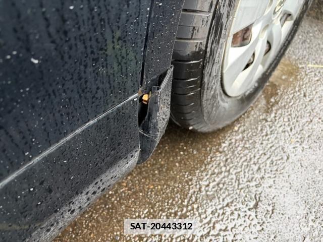 Toyota VOXY 2010-08 7790299-20