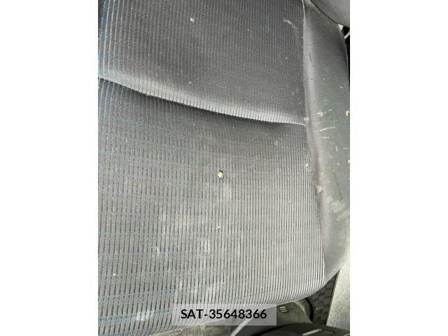 Toyota VOXY 2009-06 7880407-16