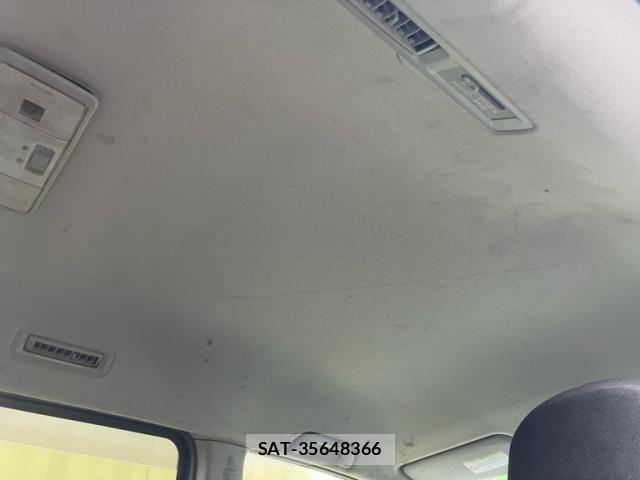 Toyota VOXY 2009-06 7880407-19
