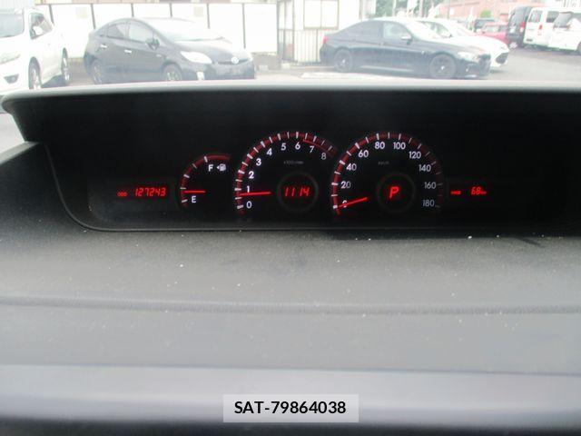 Toyota VOXY 2012-03 7880400-24