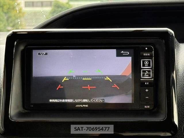 Toyota VOXY 2015-11 7880392-5