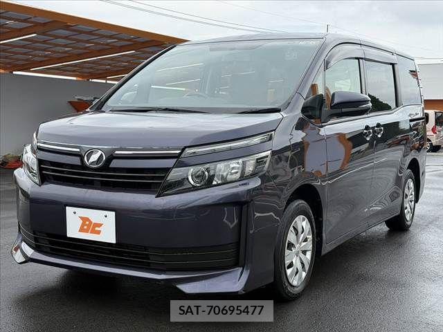Toyota VOXY 2015-11 7880392-7