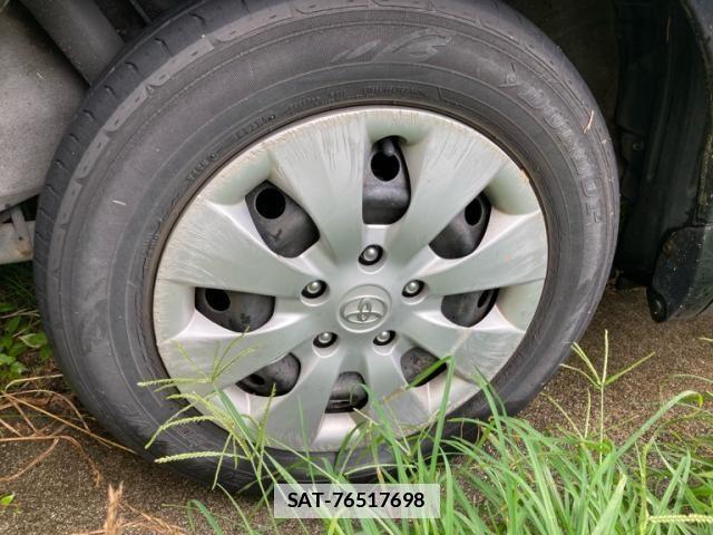 Toyota VOXY 2011-12 7880403-3