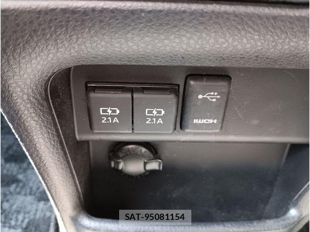 Toyota VOXY 2021-05 7880374-18
