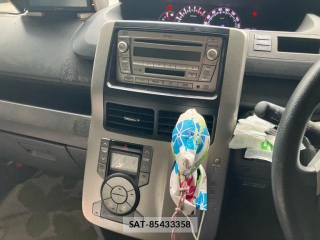 Toyota VOXY 2008-07 7880402-10