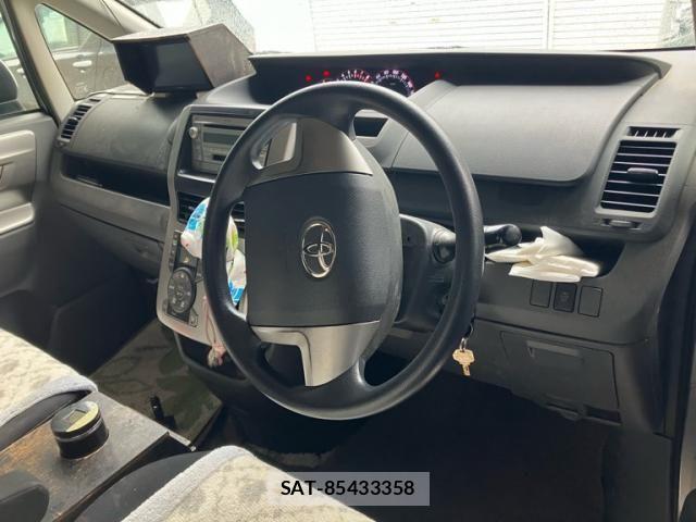 Toyota VOXY 2008-07 7880402-7