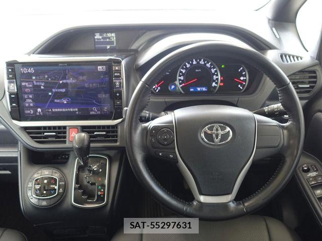 Toyota VOXY 2014-12 7880380-19