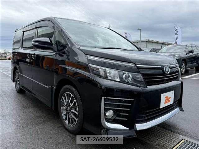 Toyota VOXY 2014-04 7880388-7