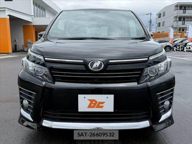 Toyota VOXY 2014-04 7880388-8