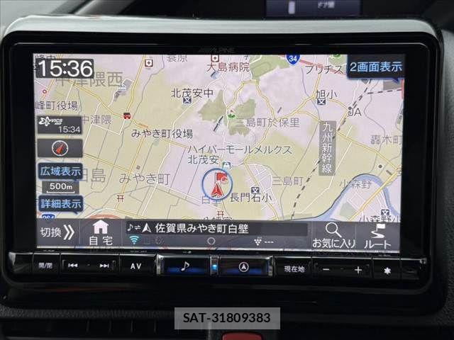 Toyota VOXY 2021-11 7880361-25