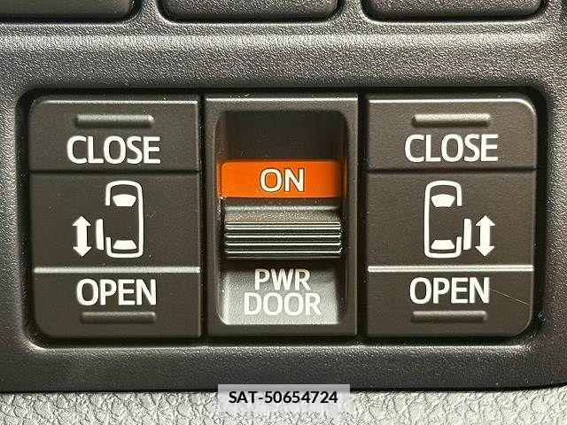 Toyota VOXY 2021-10 7880371-15