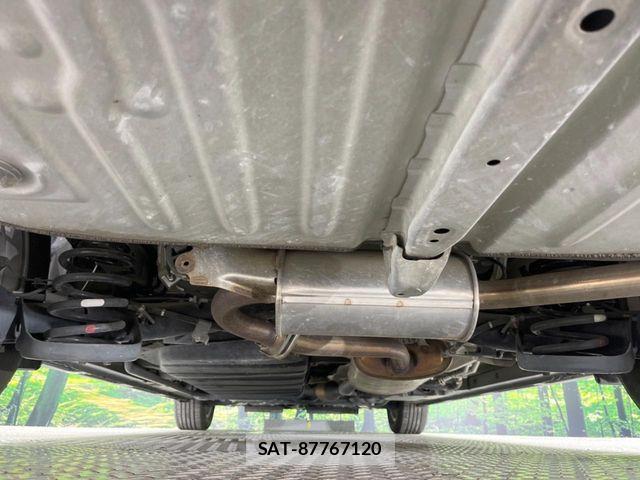 Toyota VOXY 2019-09 7880373-18