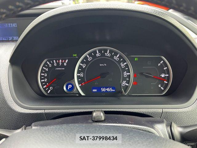 Toyota VOXY 2016-02 7880379-7