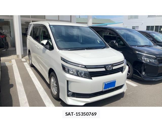 Toyota VOXY 2015-09 7880393-0