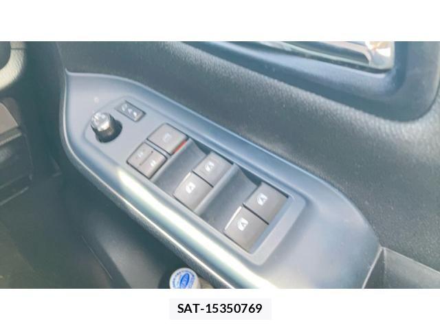Toyota VOXY 2015-09 7880393-9