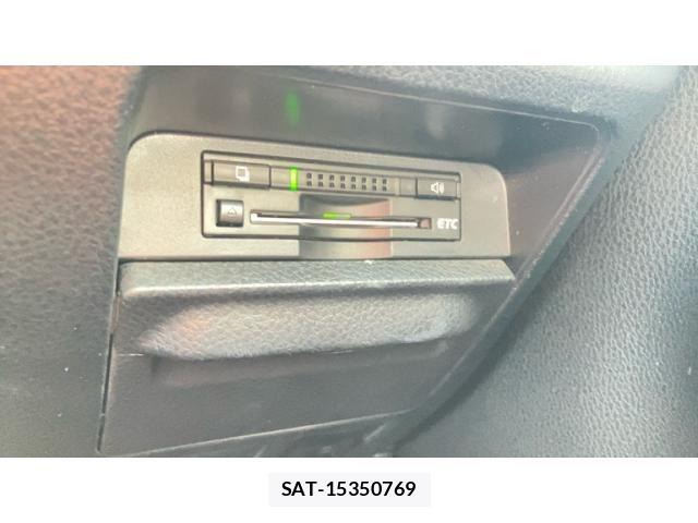 Toyota VOXY 2015-09 7880393-8