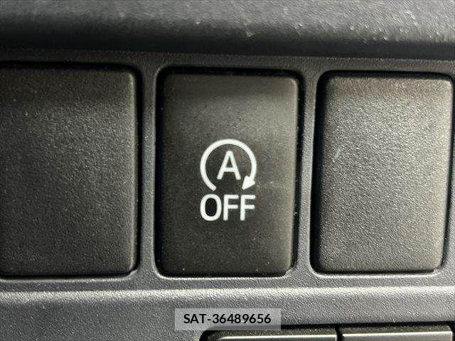 Toyota VOXY 2015-01 7880389-6