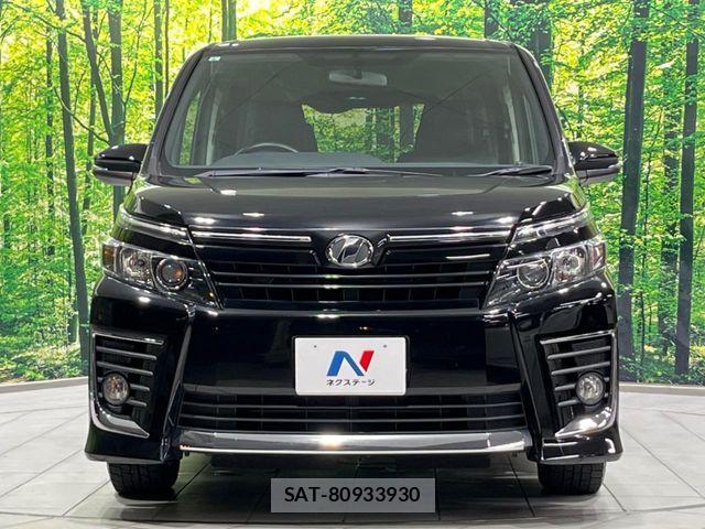 Toyota VOXY 2015-06 7880385-14