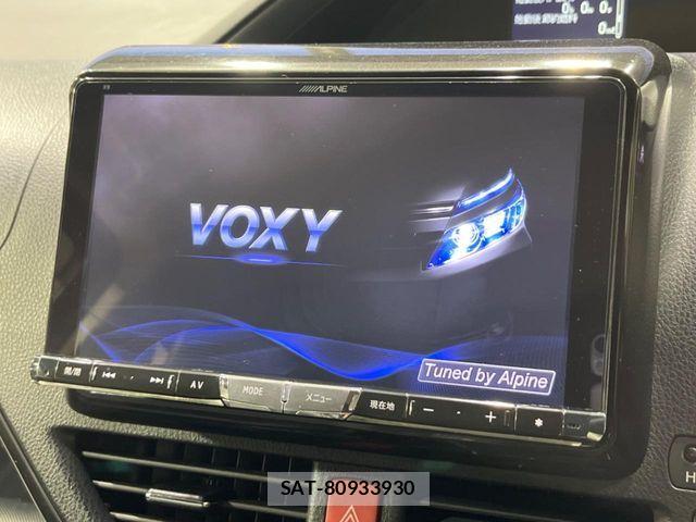 Toyota VOXY 2015-06 7880385-4