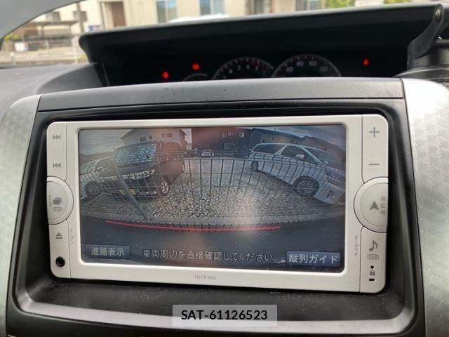 Toyota VOXY 2013-08 7880398-20
