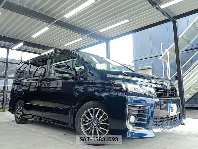 Toyota VOXY 2014-12 7880384-10