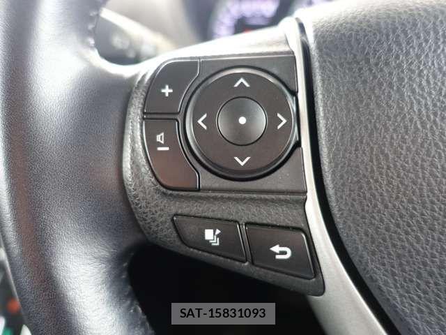 Toyota VOXY 2014-12 7880384-19