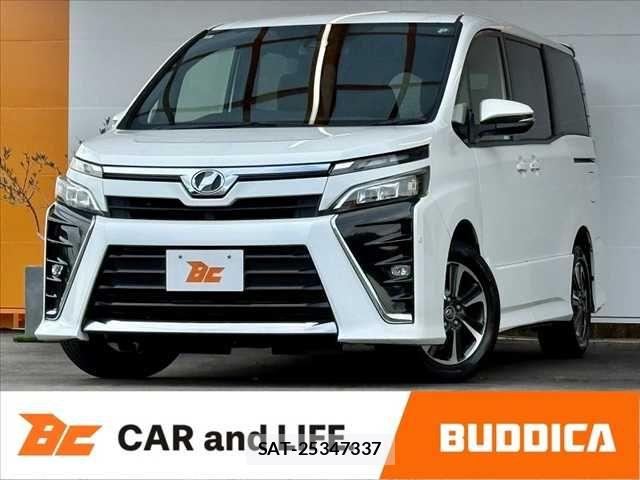 Toyota VOXY 2017-07 7880383-0