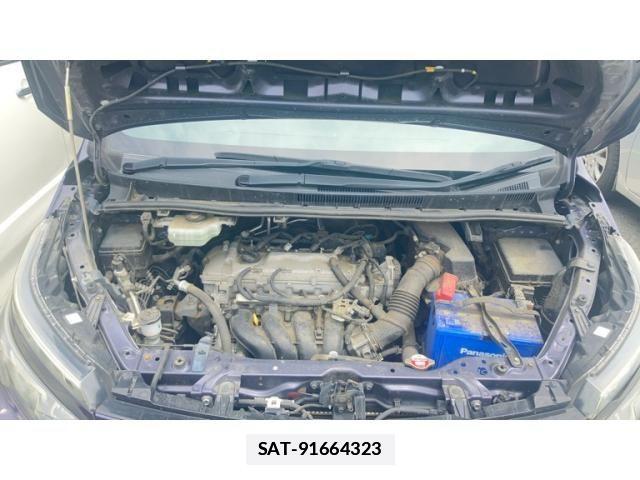 Toyota VOXY 2015-06 7880395-22
