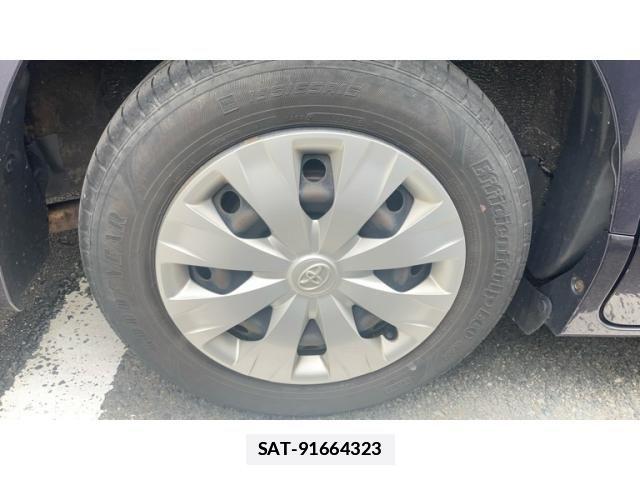 Toyota VOXY 2015-06 7880395-4