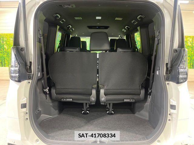 Toyota VOXY 2024-11 7880355-10