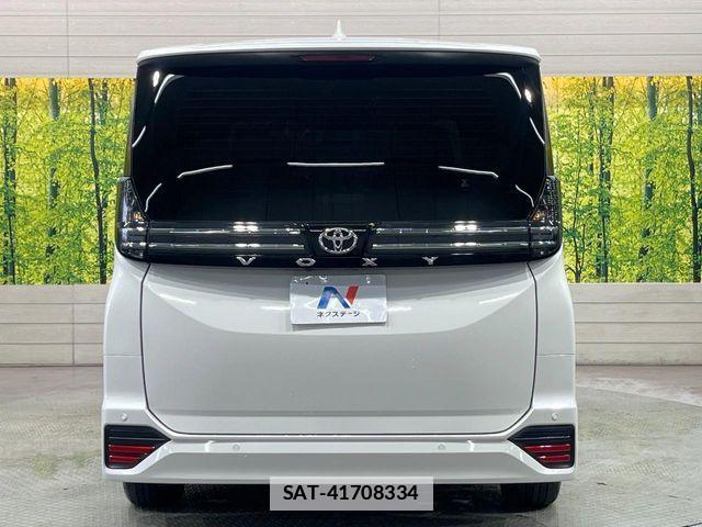 Toyota VOXY 2024-11 7880355-15