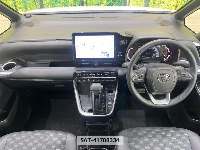 Toyota VOXY 2024-11 7880355-1