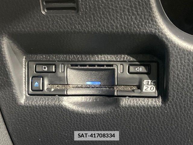 Toyota VOXY 2024-11 7880355-4