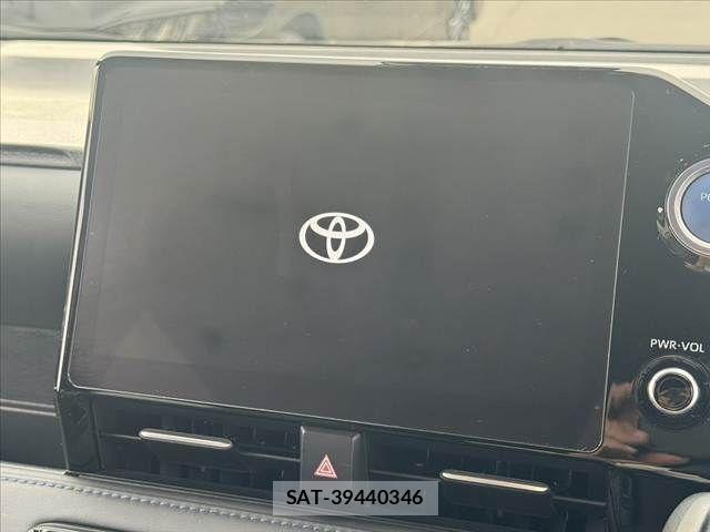 Toyota VOXY 2023-02 7880358-2