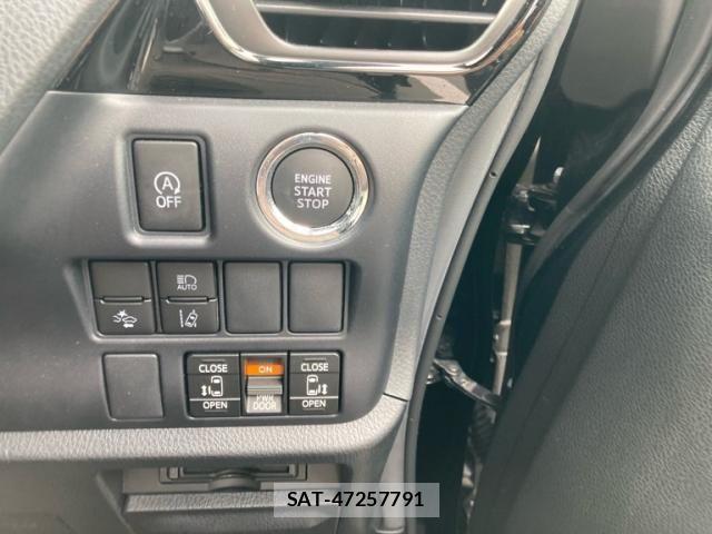 Toyota VOXY 2020-10 7880364-17