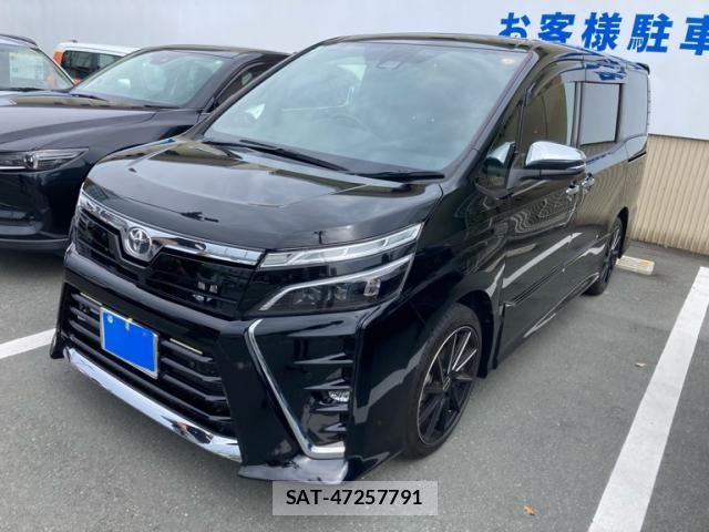 Toyota VOXY 2020-10 7880364-1