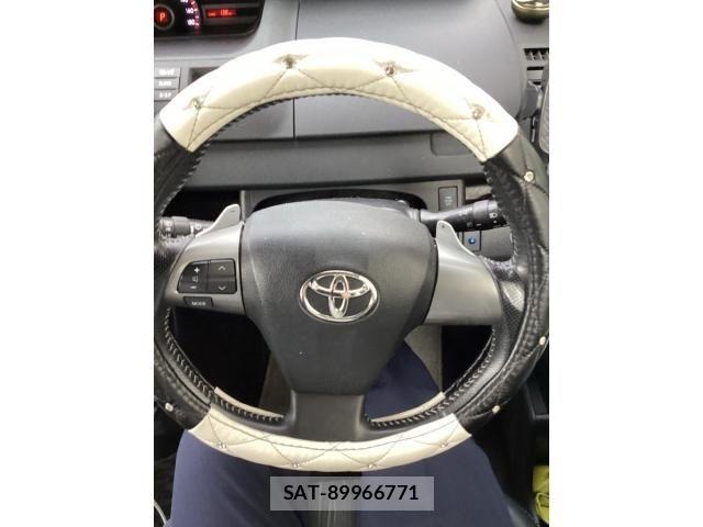 Toyota VOXY 2011-11 7880399-16