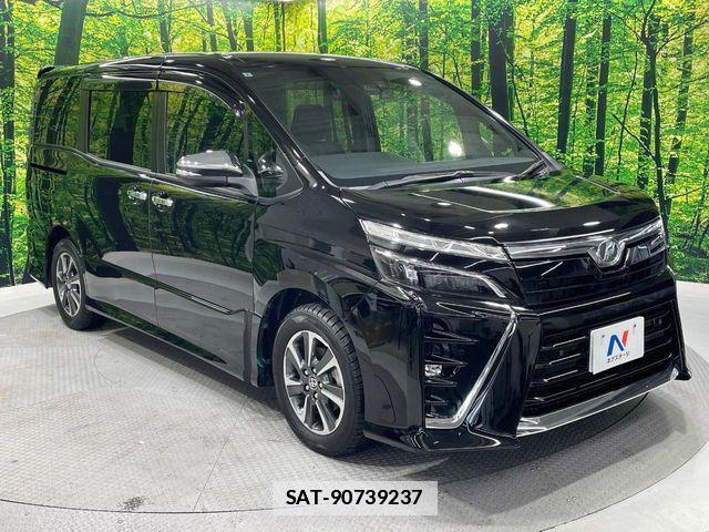 Toyota VOXY 2019-07 7880378-17
