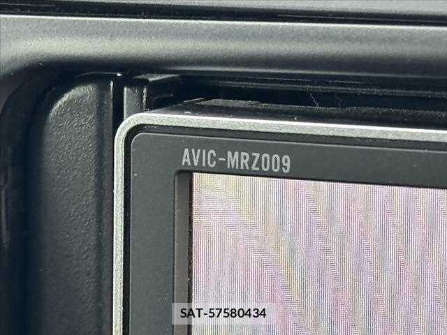 Toyota VOXY 2013-09 7880394-25