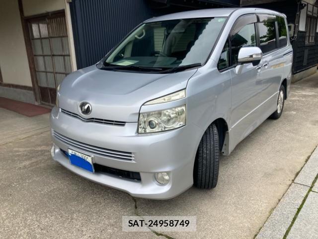 Toyota VOXY 2009-07 7880411-0