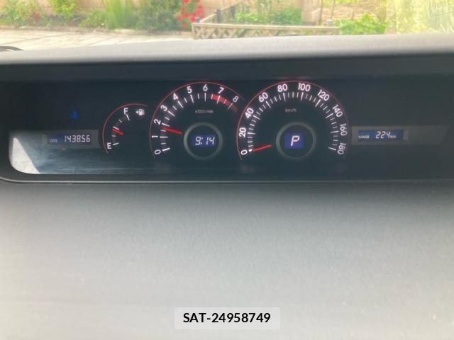 Toyota VOXY 2009-07 7880411-15