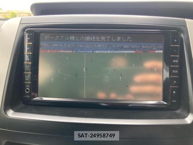 Toyota VOXY 2009-07 7880411-19