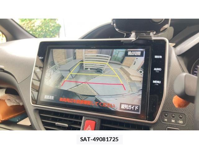Toyota VOXY 2017-08 7880377-21