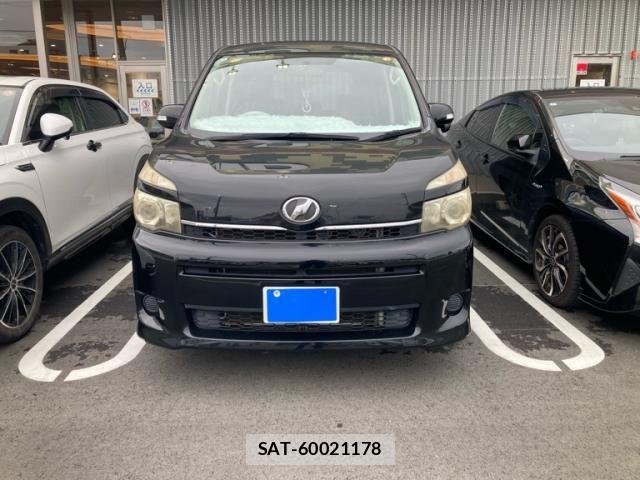 Toyota VOXY 2010-07 7880408-0