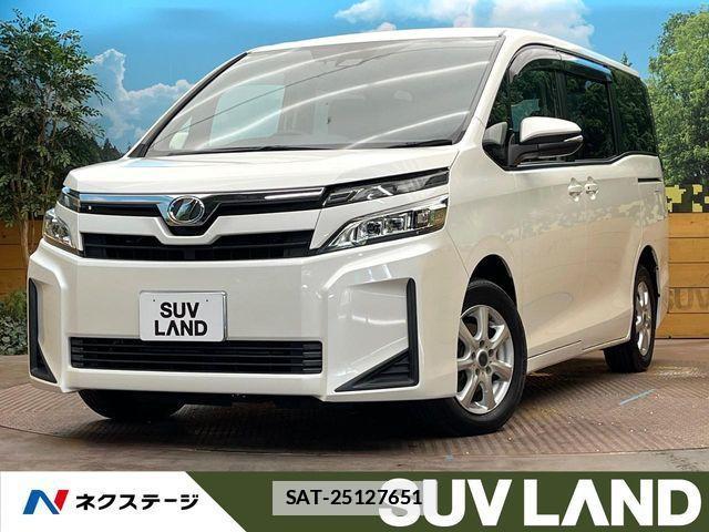 Toyota VOXY 2017-08 7903604-0