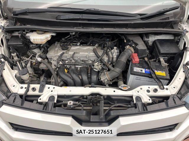 Toyota VOXY 2017-08 7903604-18